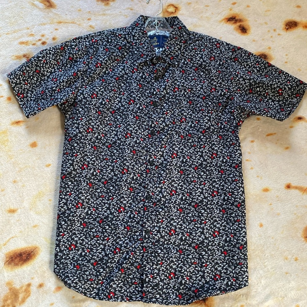 CASUAL BUTTON DOWN SHIRT 👔